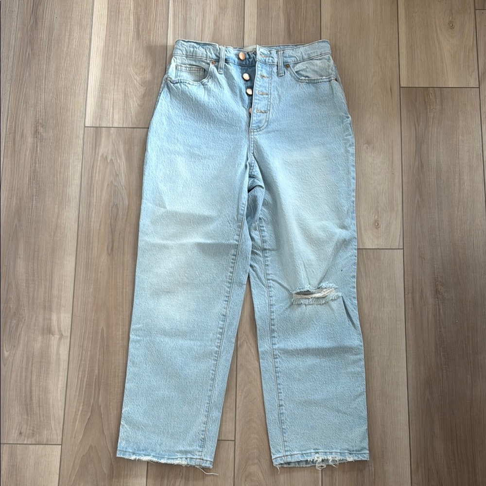 Light Wash Vintage straight leg High-Rise Distressed Jeans